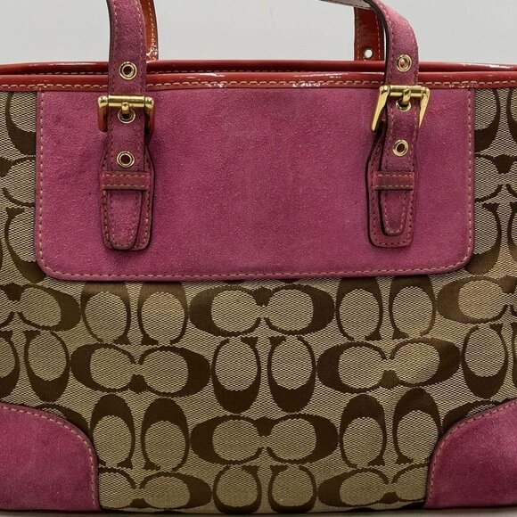 GUC Coach Signature Canvas Shoulder Bag - Picture 6 of 16